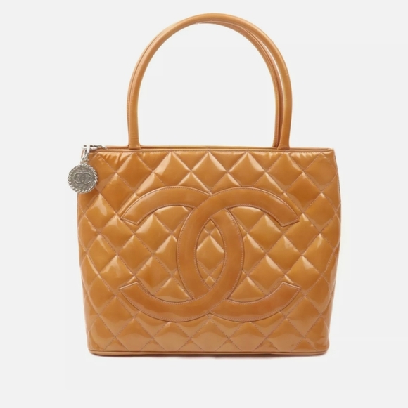 CHANEL Handbags - CHANEL Orange Patent Medallion Tote